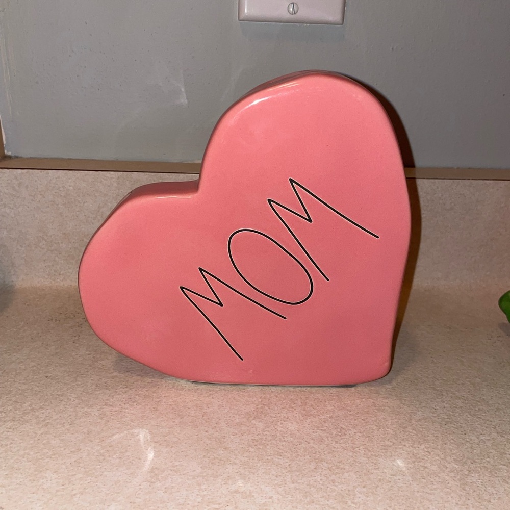 Rae dunn mom heart - yes